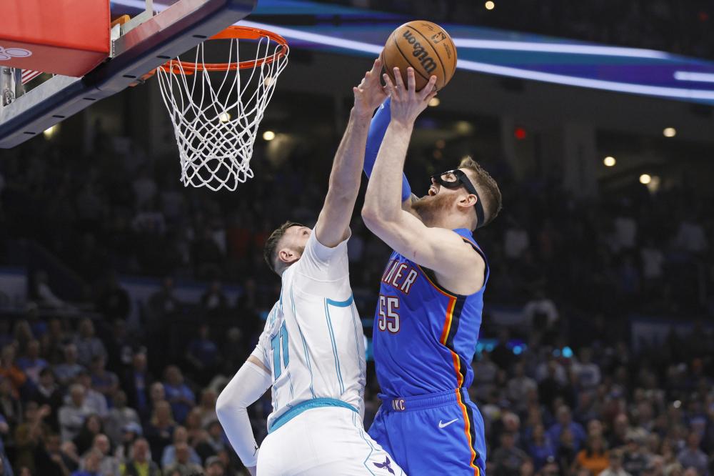 年轻防守球 年轻防守球